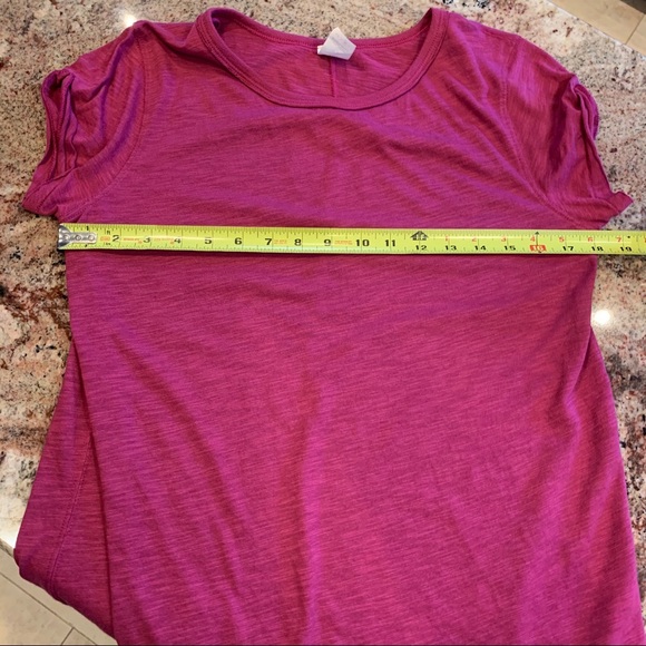 Free People Magenta T-Shirt - Picture 9 of 9